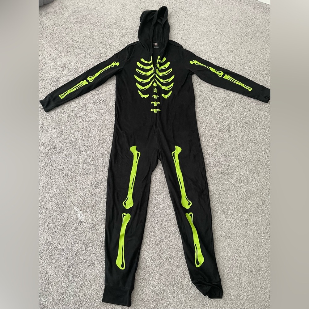 Hyde & EEK! Glow in the dark Men’s Sleepwear